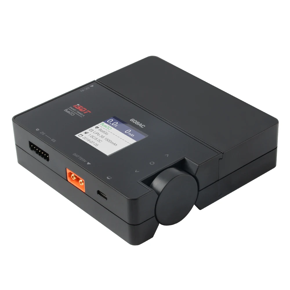 ISDT 608AC AC 50W / DC 200W 8A - Toolkitrc M6Dac Smart Charger recensione e prezzo